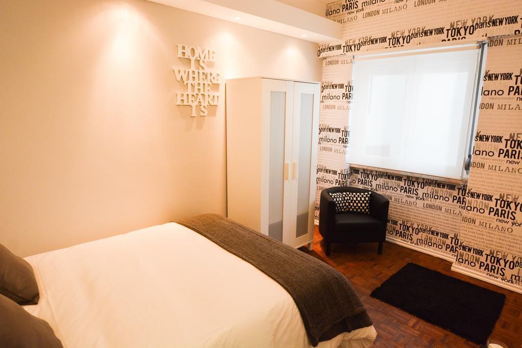 4U Lisbon Guesthouse Room photo